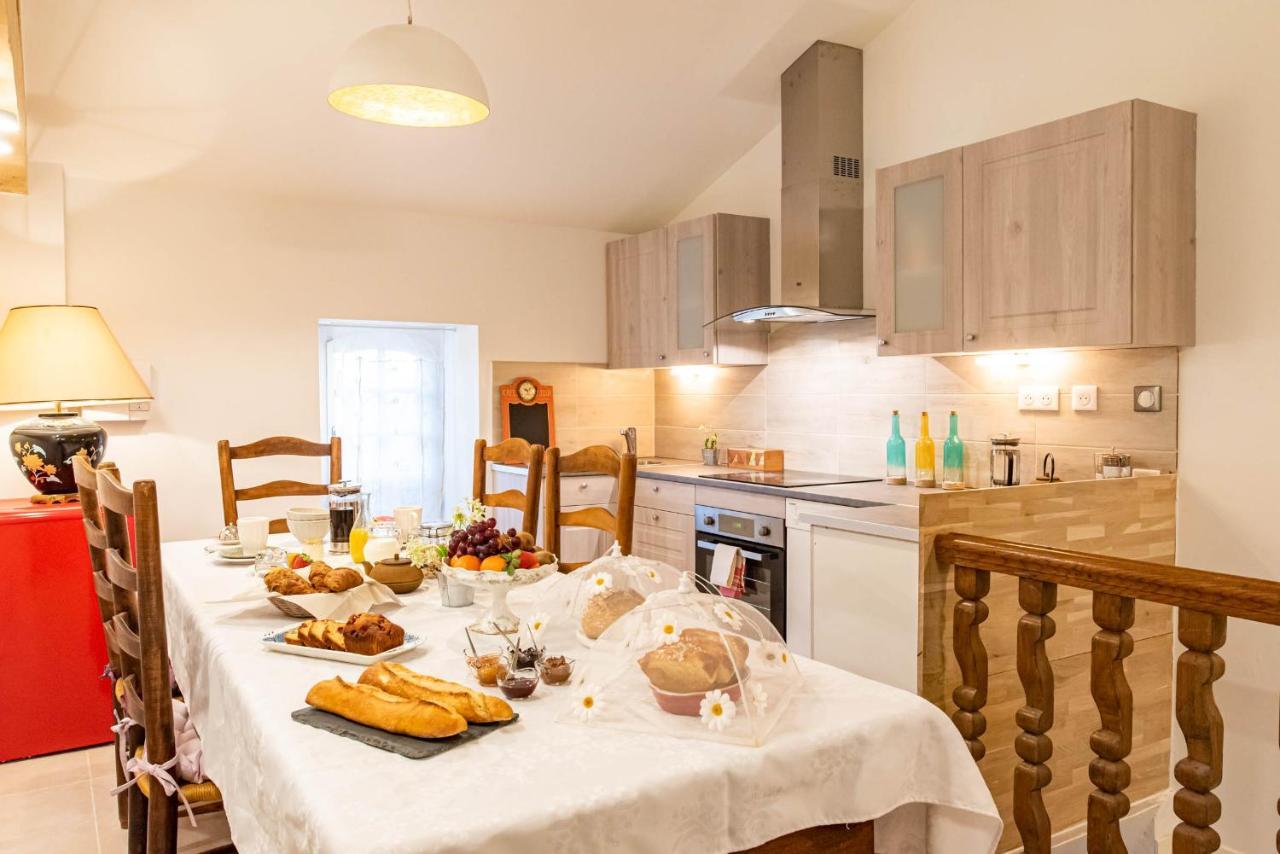 Les Nuits Du Pastelier Hotell Teulat Exteriör bild