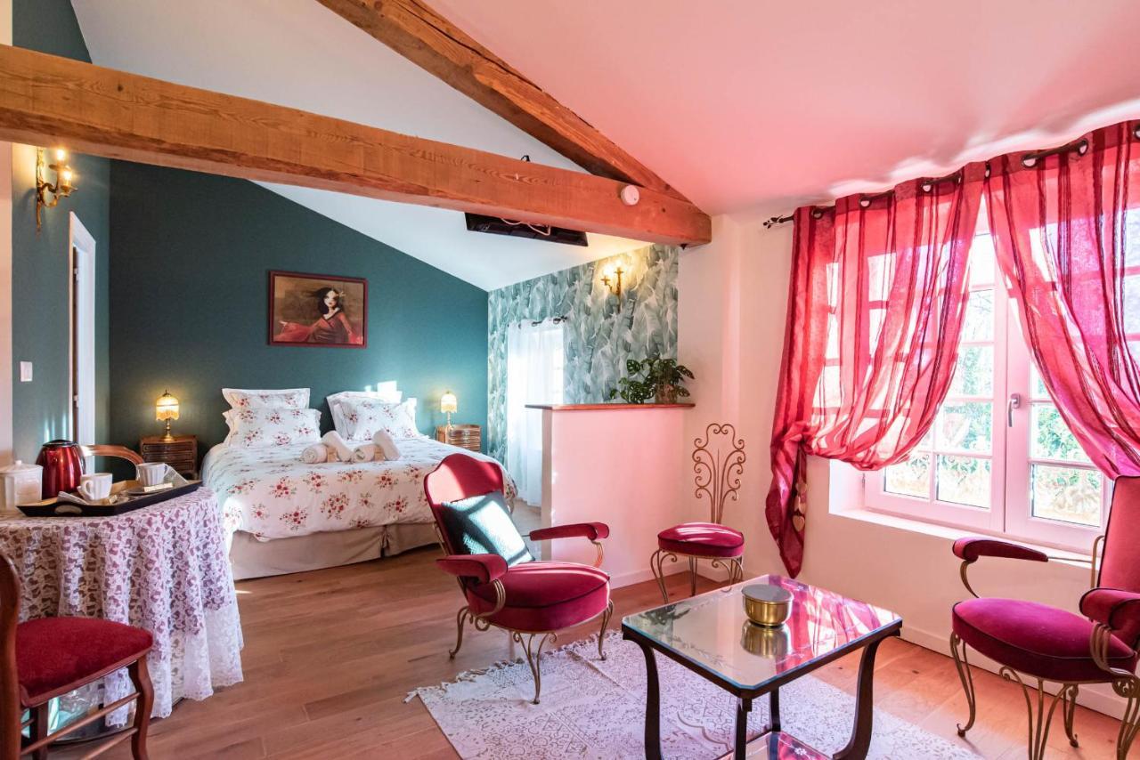 Les Nuits Du Pastelier Hotell Teulat Exteriör bild